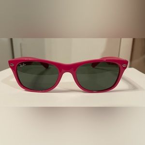 Ray-Ban Pink New Wayfarer USED